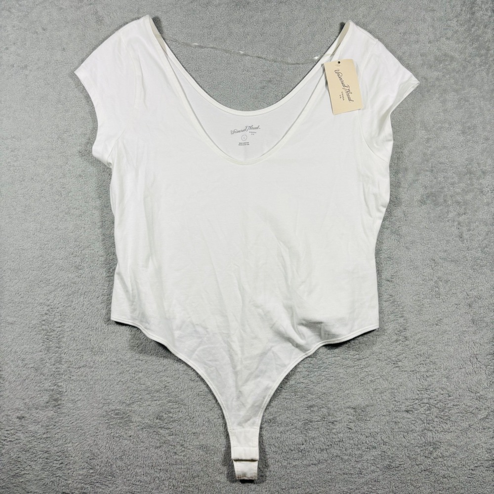 Universal Thread Bodysuit Womens Large White Short Sleeve V-Neck LR72WR